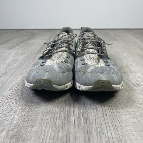 On Running Gray Athletic Shoes - Picture 2 of 10